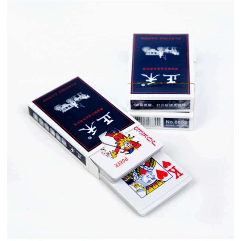Jeu de cartes à jouer opaques  - Book Party Games avis et prix