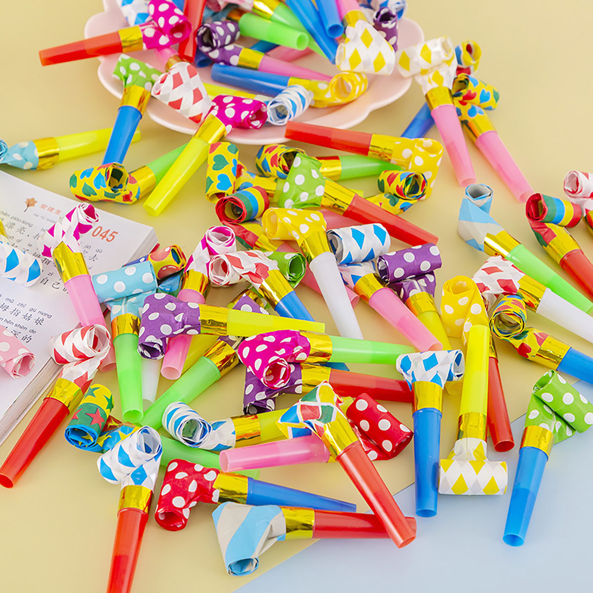 Sifflet de dragon coloré pour  - Party Games New Year avis et prix