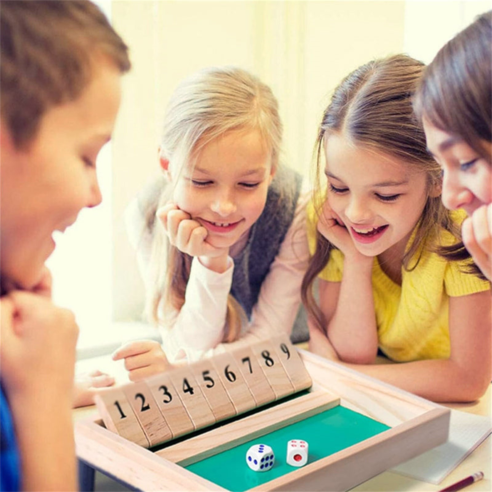 Jeu de société de luxe à quatr - Party Games Easter For Family avis et prix