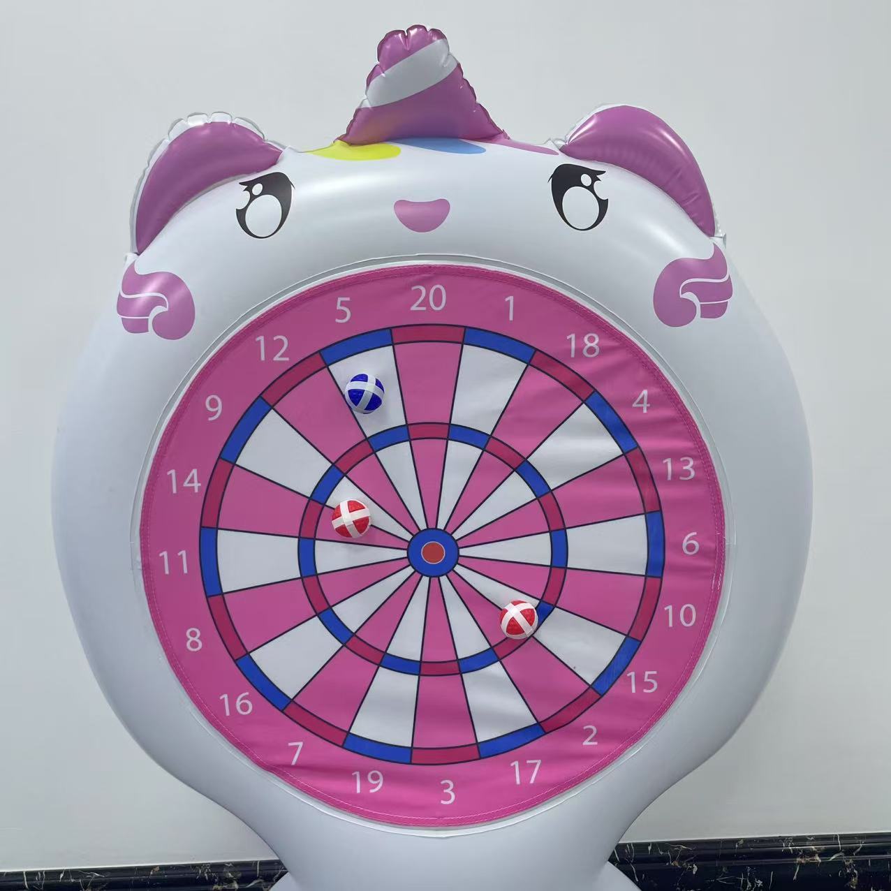 Jeu de lancer licorne gonflabl - Party Games Kids avis et prix